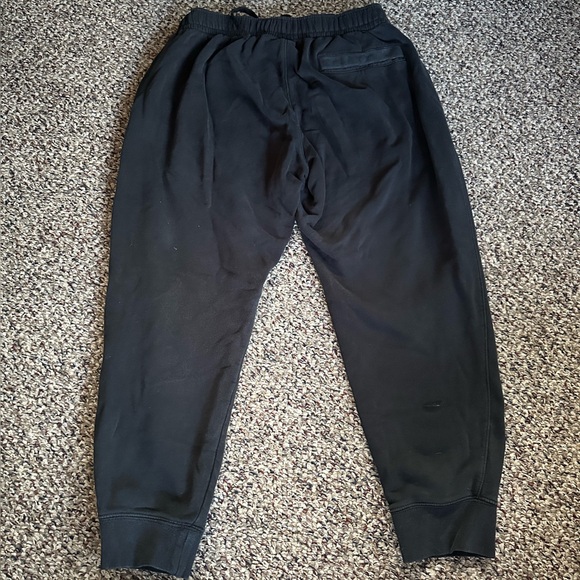 Men’s Nike Sweatpants - Picture 2 of 4